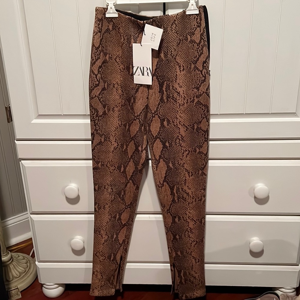 Snake skin pants size small, new with tags